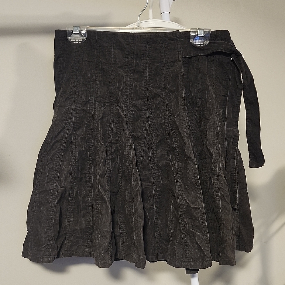 ⭐ Smart Set Charcoal A-Line Skirt